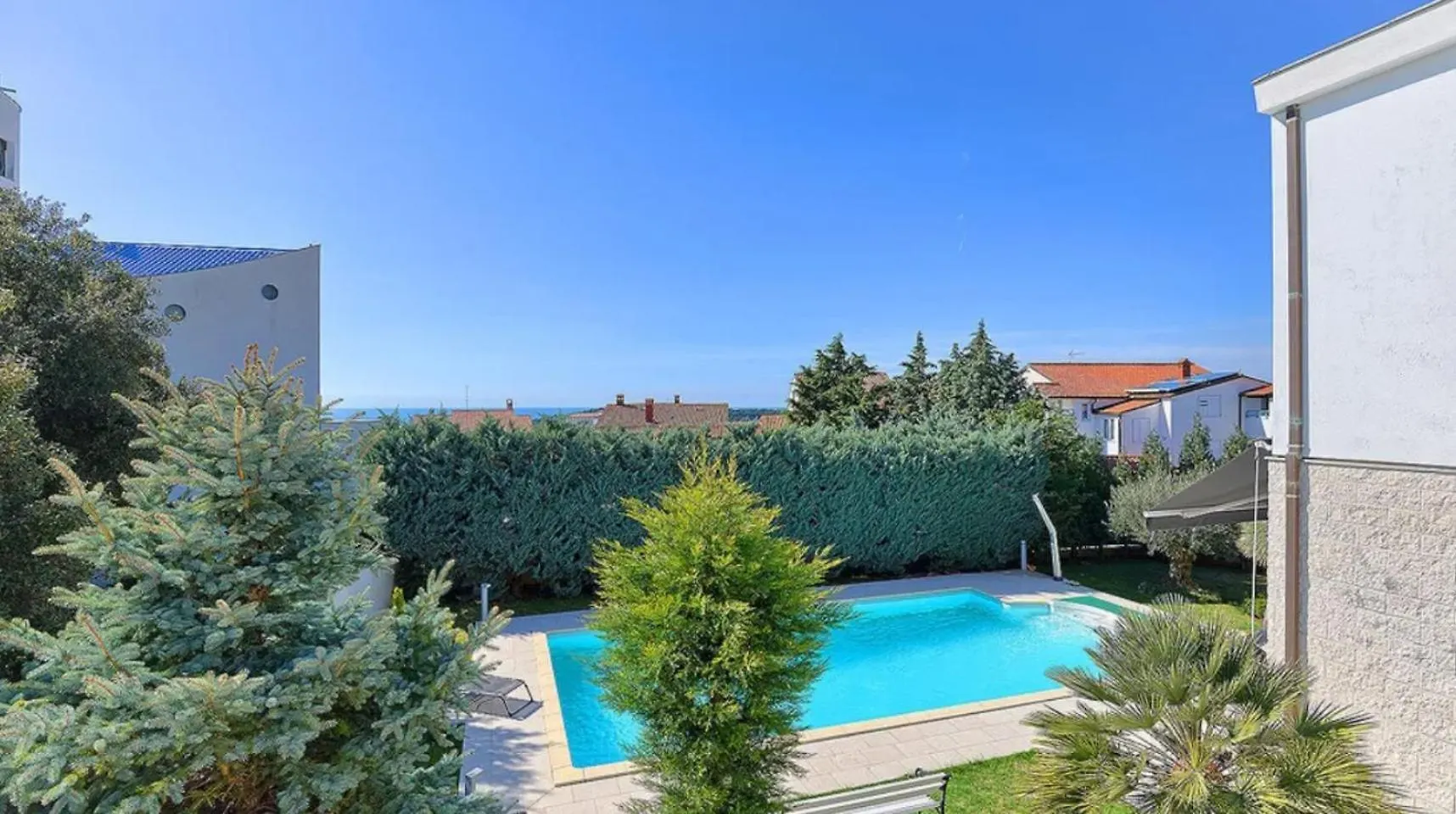 Villa Neva Luxury With Private Pool プーラ