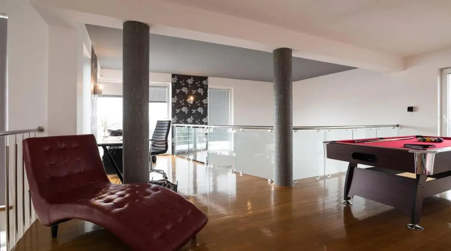 アパート Villa Neva Luxury With Private Pool プーラ クロアチア